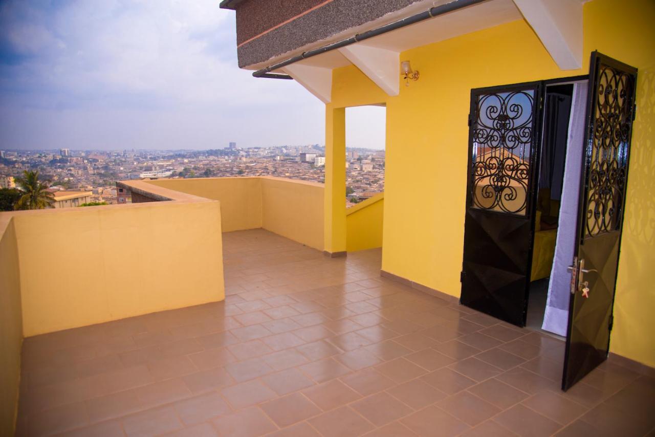 Appartement Meuble 2 Chambres Avec Salle De Bain - 1 Salon - 1E Cuisine - La Concorde - Quartier Nkomkana Yaoundé Buitenkant foto