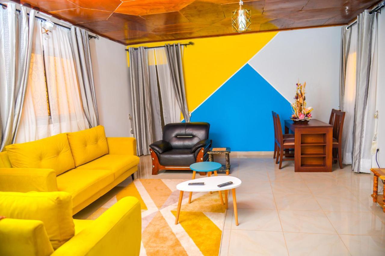 Appartement Meuble 2 Chambres Avec Salle De Bain - 1 Salon - 1E Cuisine - La Concorde - Quartier Nkomkana Yaoundé Buitenkant foto
